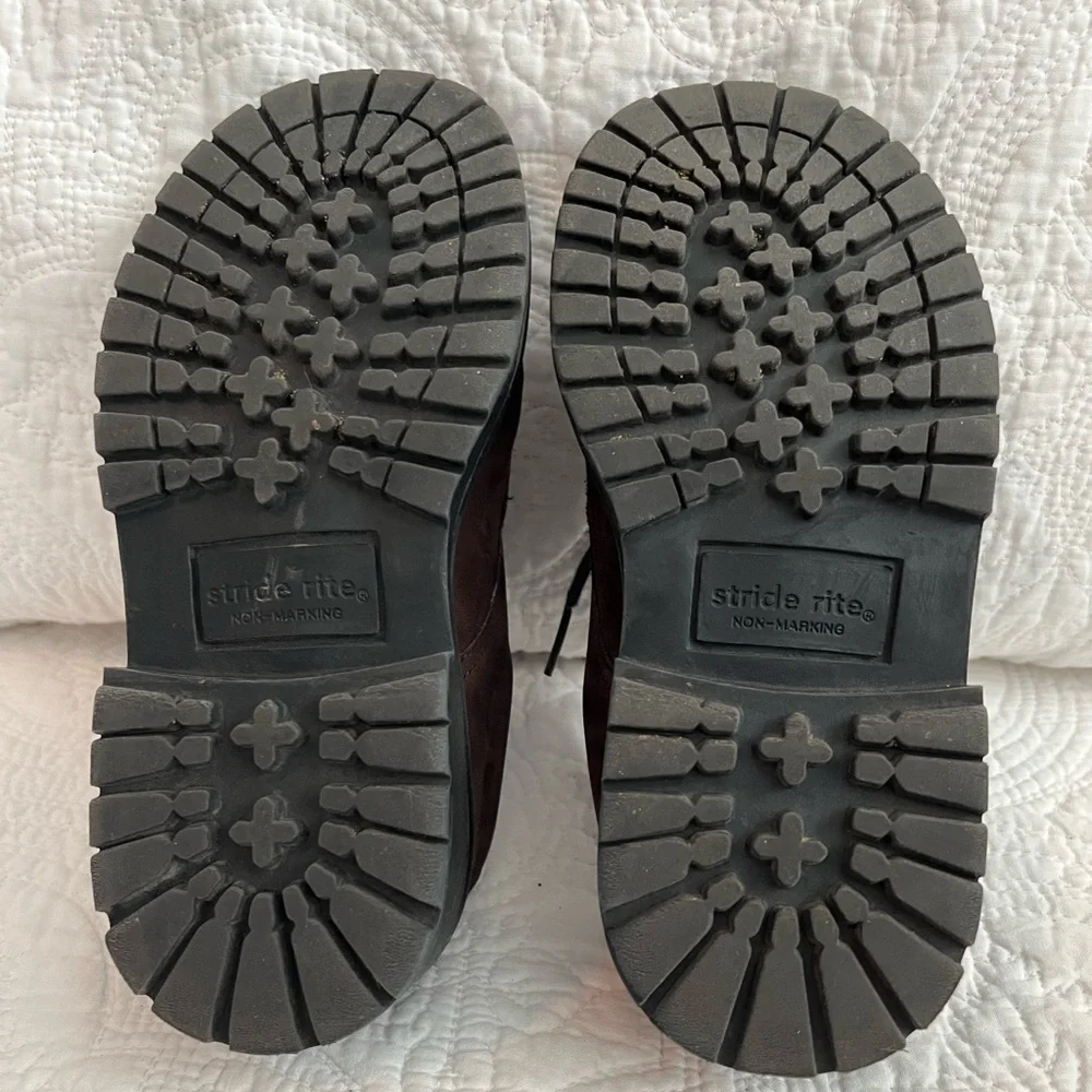 Stride Rite Dark Brown Leather Cooper Bucks- size 13M